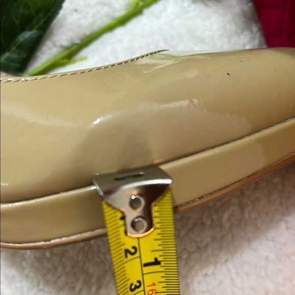 Vince Camuto Tan Heels Classic Pumps - Picture 11 of 16